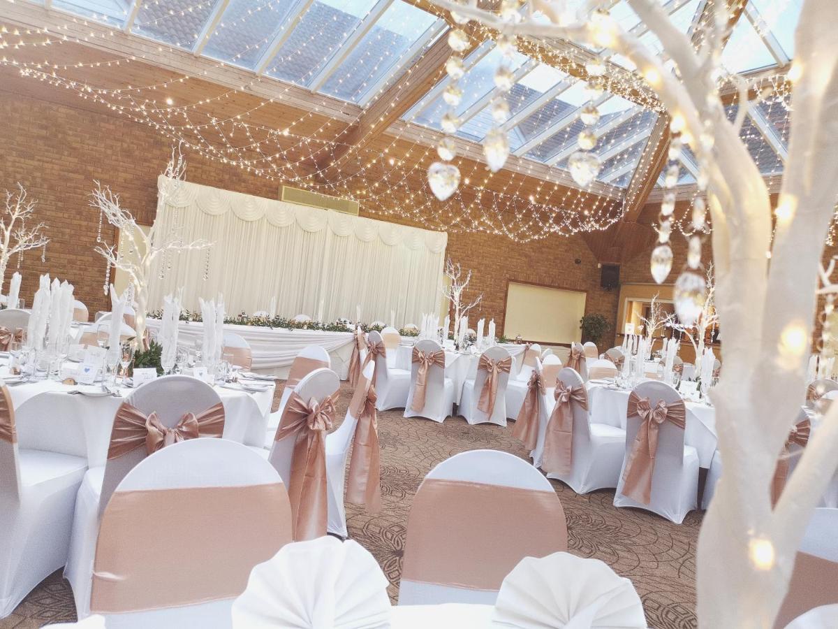 The Chase Golf & Country Club Hotell Penkridge Exteriör bild