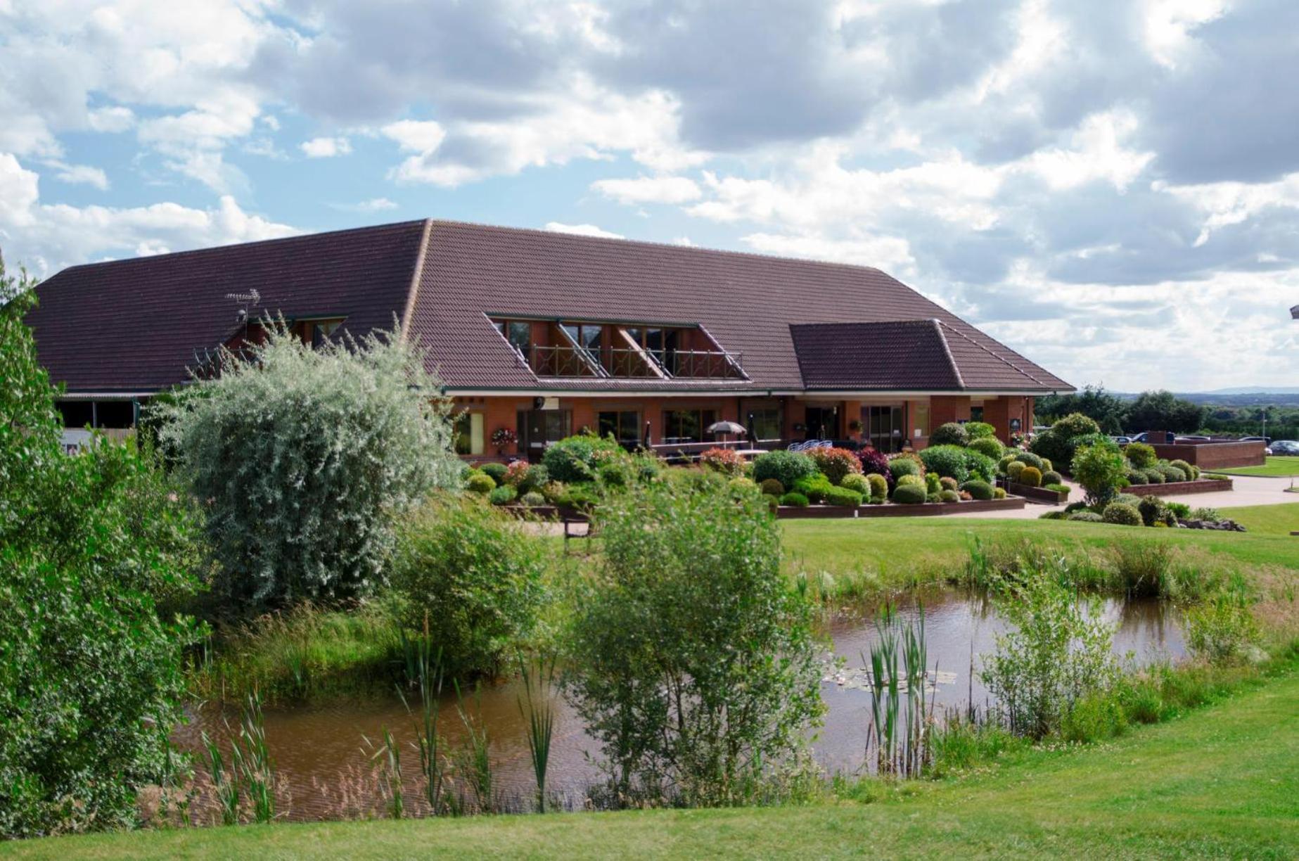 The Chase Golf & Country Club Hotell Penkridge Exteriör bild